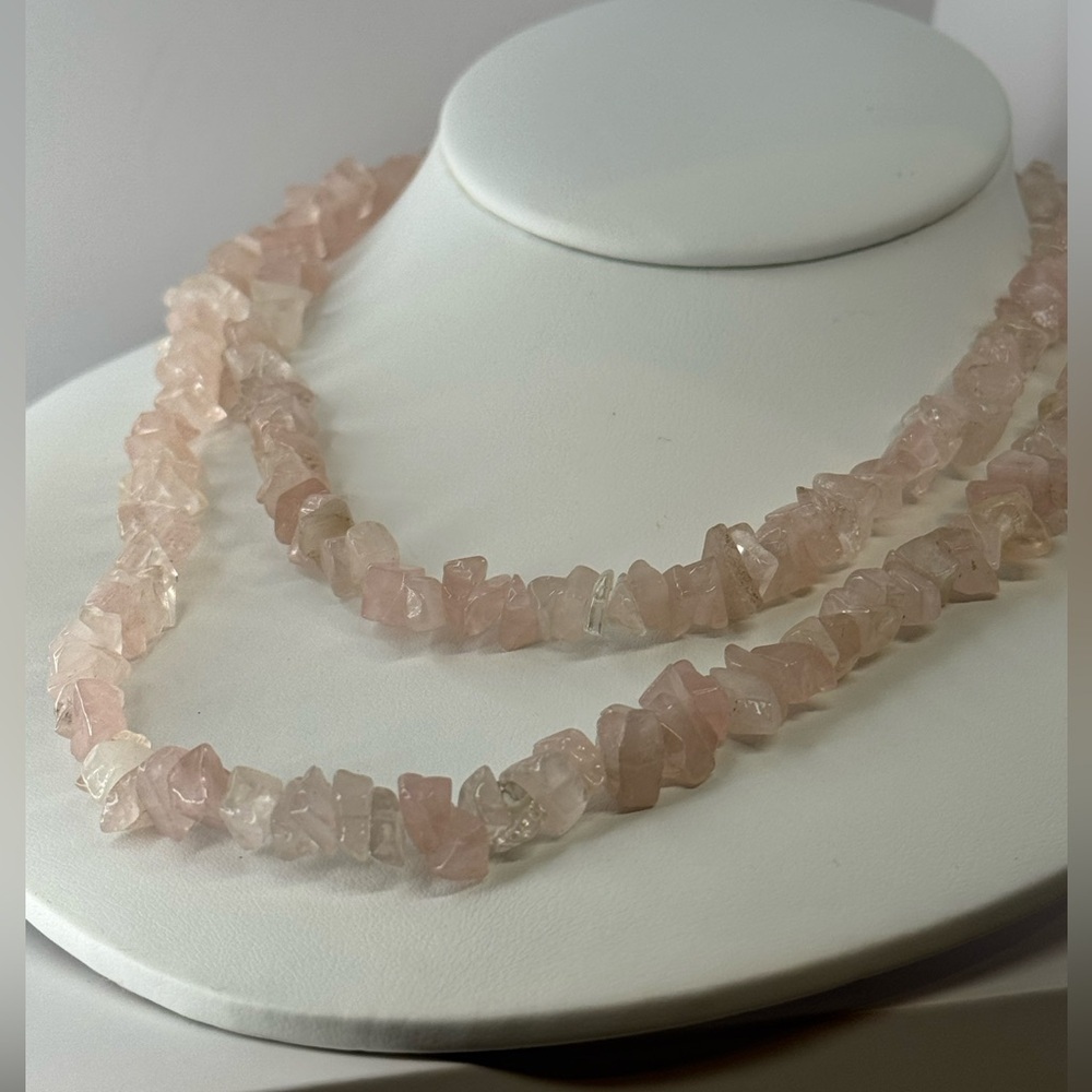 Rose quartz Stone Necklace